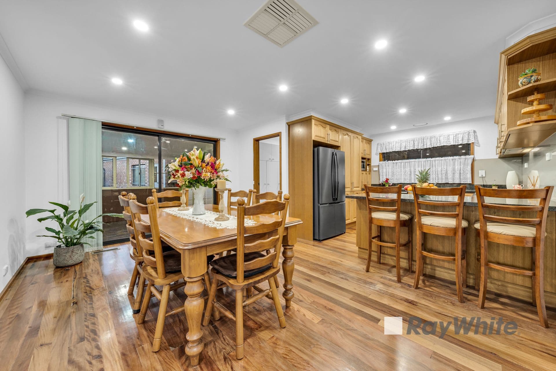 17 Hinrichsen Drive, Hallam VIC 3803, Hallam - Thumbnail 5