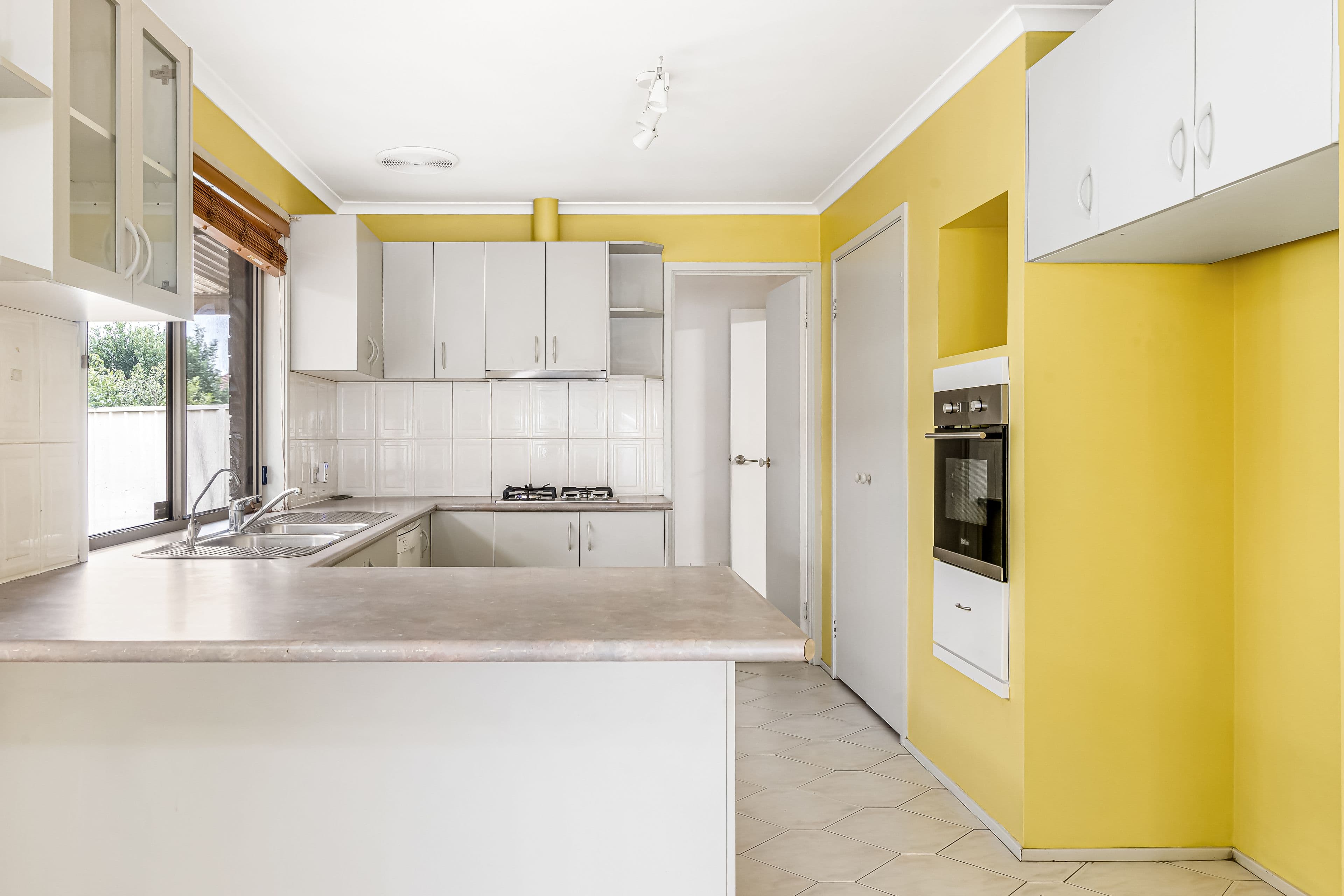 27 Lismore Street, Hoxton Park NSW 2171, Hoxton Park - Thumbnail 4