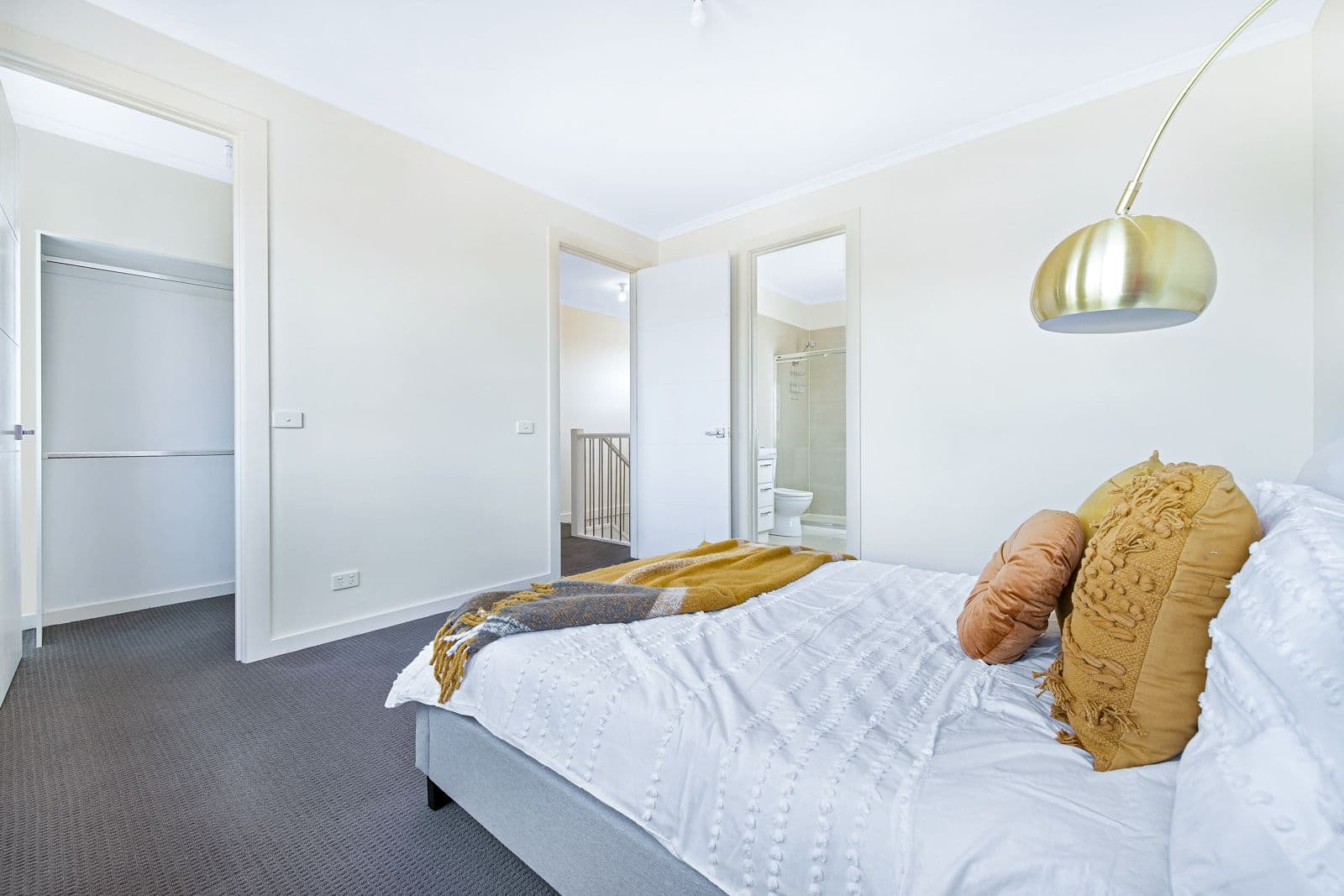 9 Oakes Avenue, Clayton South VIC 3169, Clayton South - Thumbnail 6