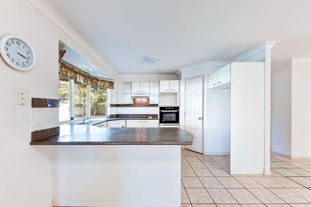 4 Whitewood Court, Mountain Creek QLD 4557, Mountain Creek - Thumbnail 2