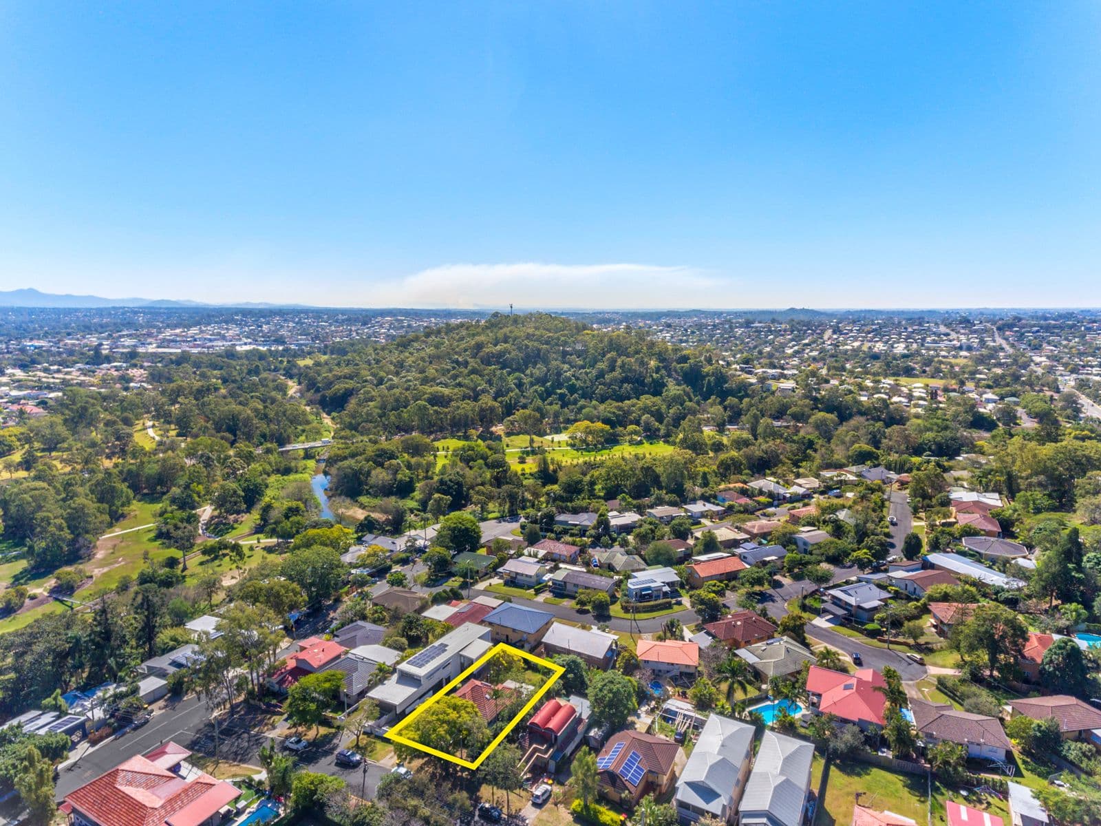 8 Longsight Street, Alderley QLD 4051, Alderley - Thumbnail 2