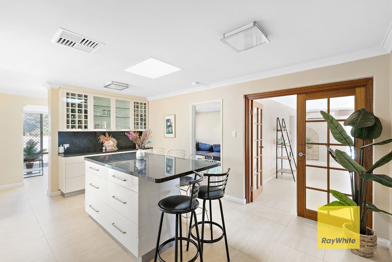 29 Orberry Place, Thornlie WA 6108, Thornlie - Thumbnail 2