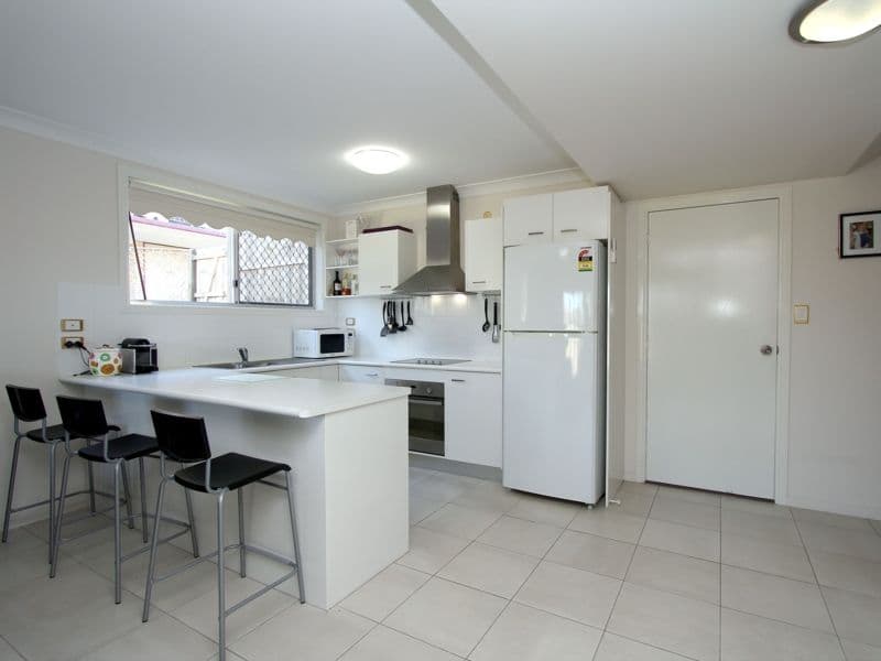 33 Derby Street, COORPAROO QLD 4151, Coorparoo - Thumbnail 2
