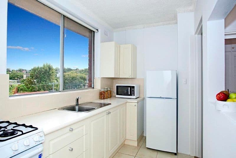 11 Francis Street, DEE WHY NSW 2099, Dee Why - Thumbnail 2