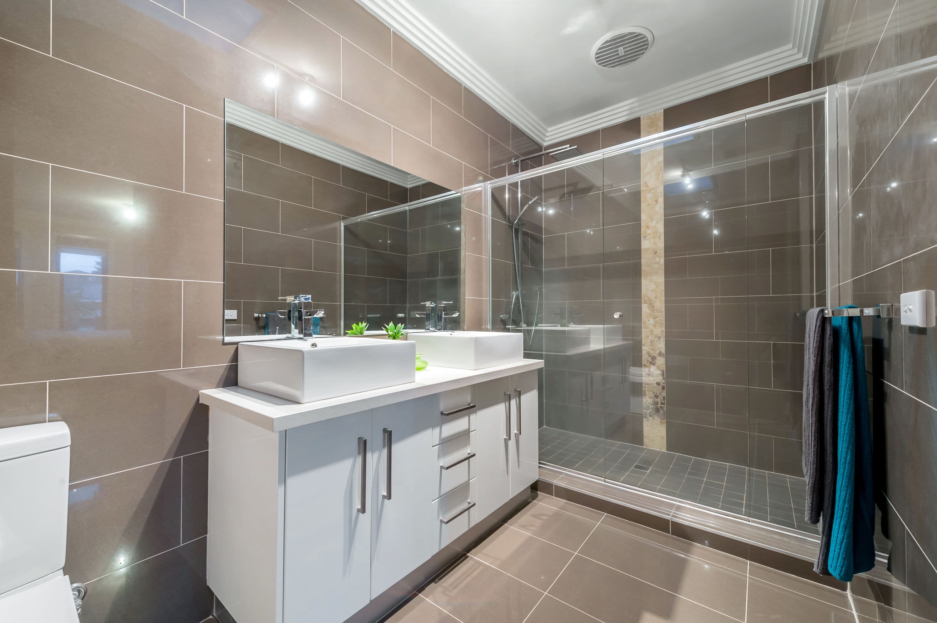 11 Atherton Avenue, Burnside Heights VIC 3023, Burnside Heights - Thumbnail 4