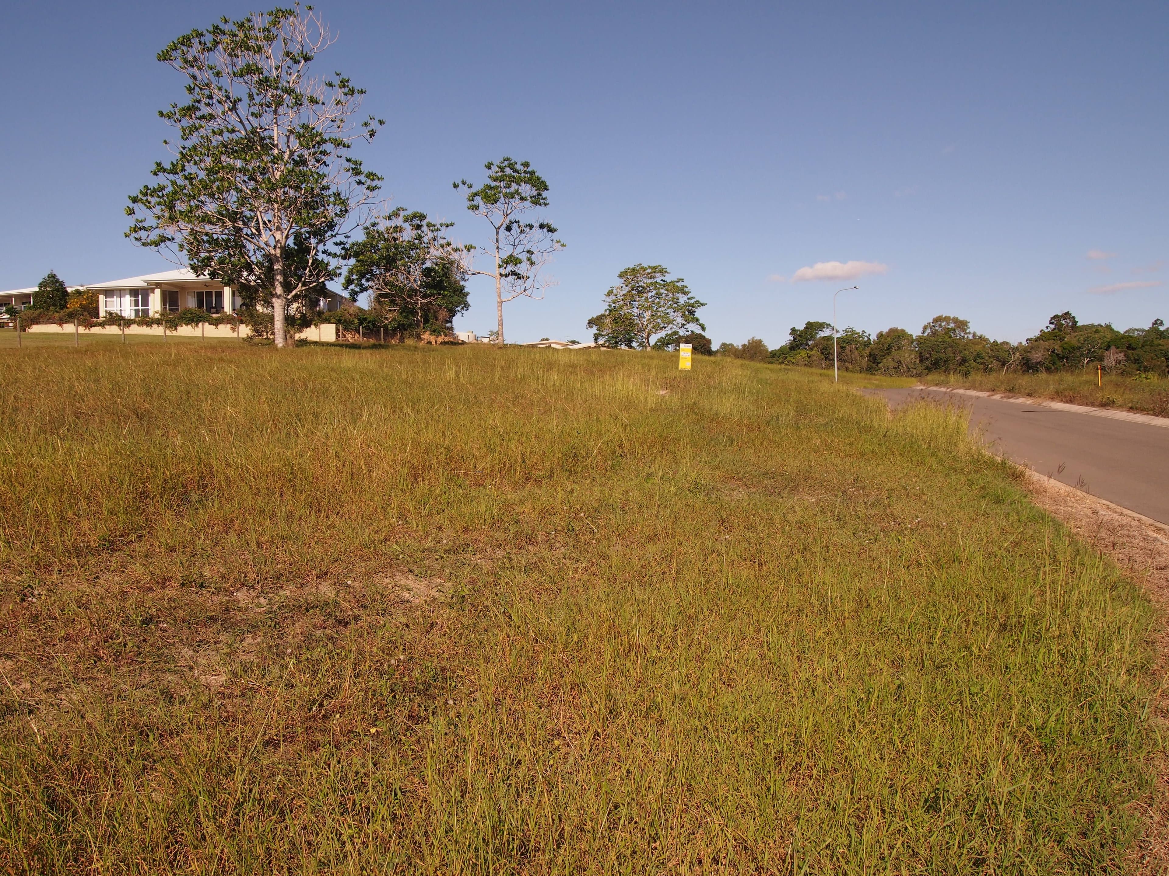 9 Woodgate Avenue, Craignish QLD 4655, Craignish - Thumbnail 2