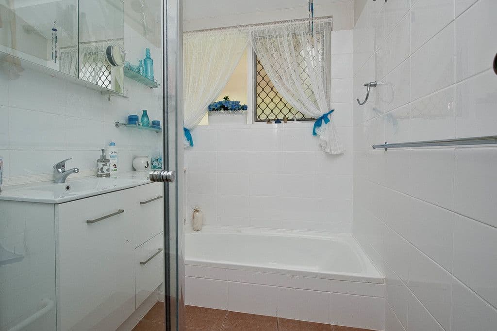 16 Rowlands Court, Padbury WA 6025, Padbury - Thumbnail 4