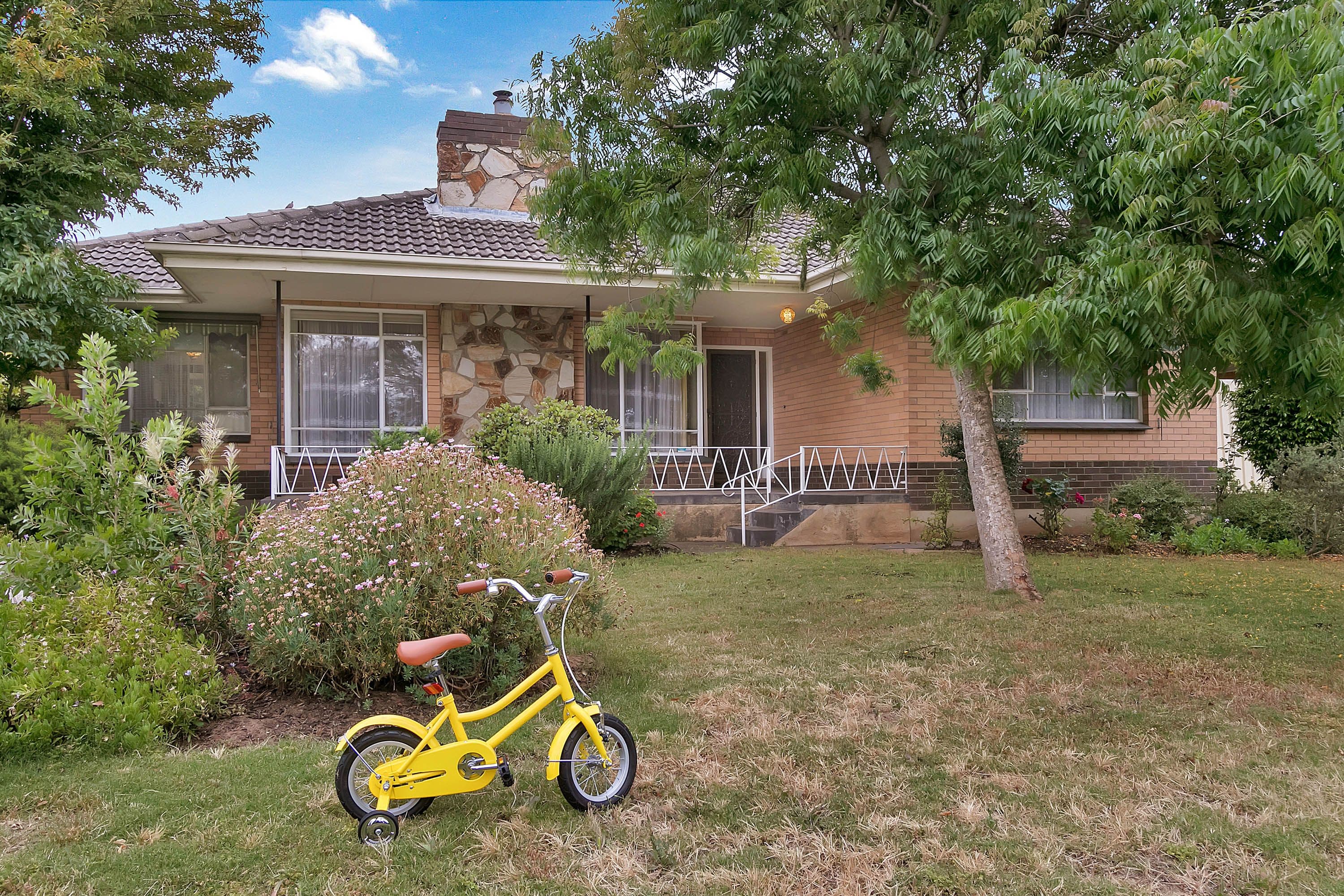 8 Snell Avenue, Hillbank SA 5112, Hillbank - Thumbnail 2