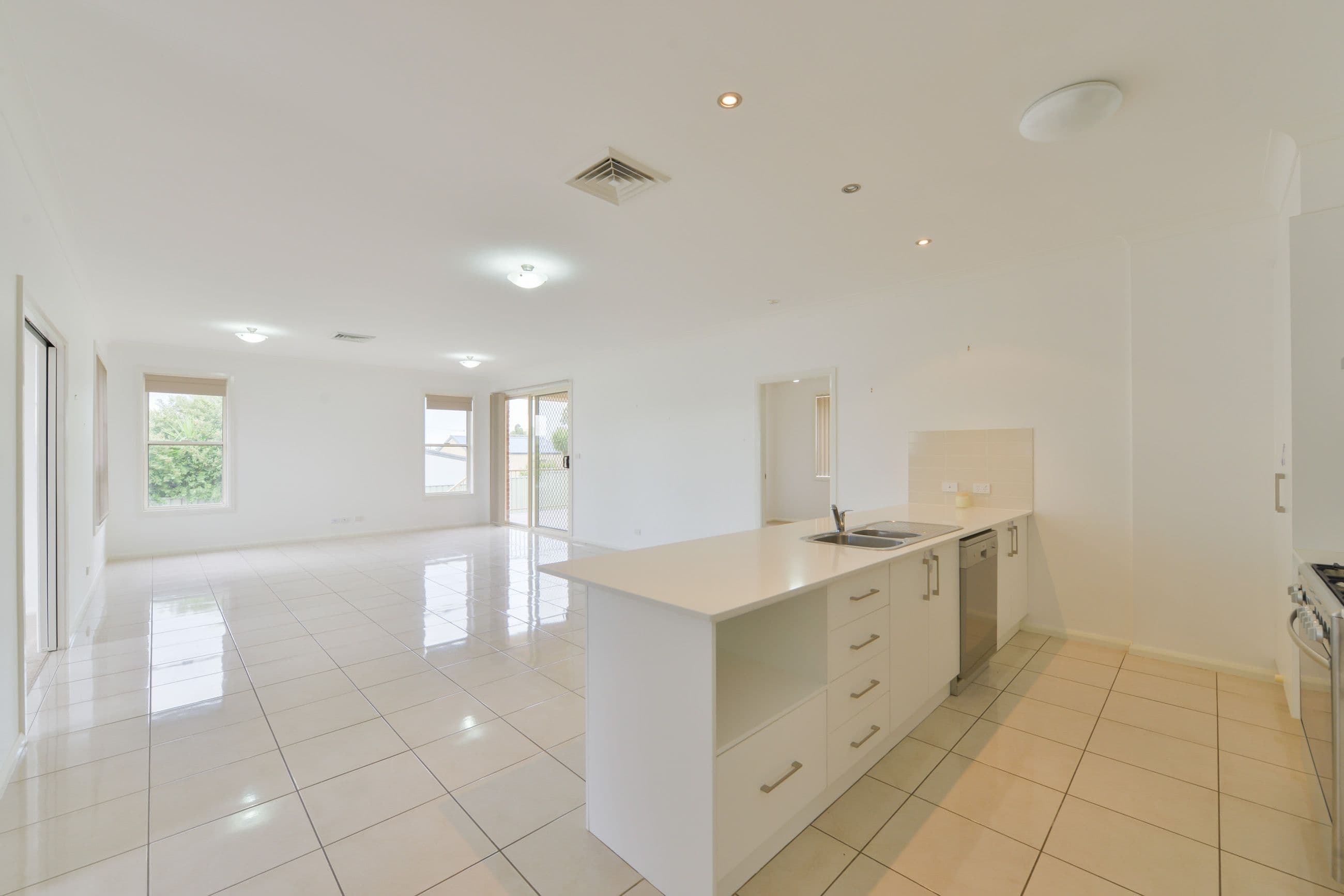 6 Mountain Gum Road, Calala - Thumbnail 4