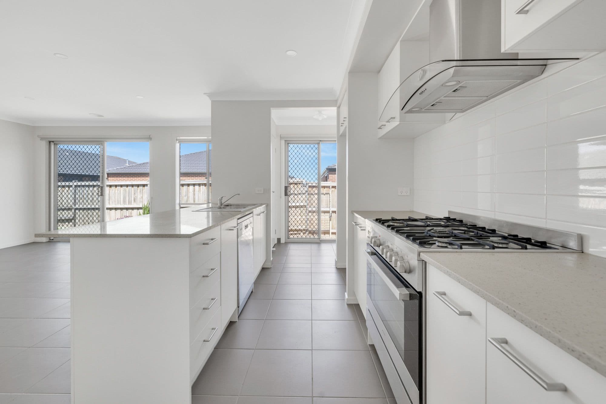 32 Gala Avenue, Wyndham Vale VIC 3024, Wyndham Vale - Thumbnail 3