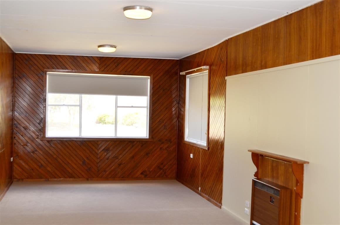 21 Kinred Street, Tumut - Thumbnail 5