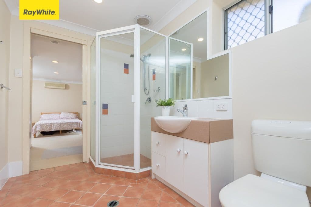25 Pinelands Street, Lawnton QLD 4501, Lawnton - Thumbnail 6