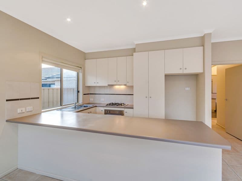 33 Whysall Road, Greenacres SA 5086, Greenacres - Thumbnail 5