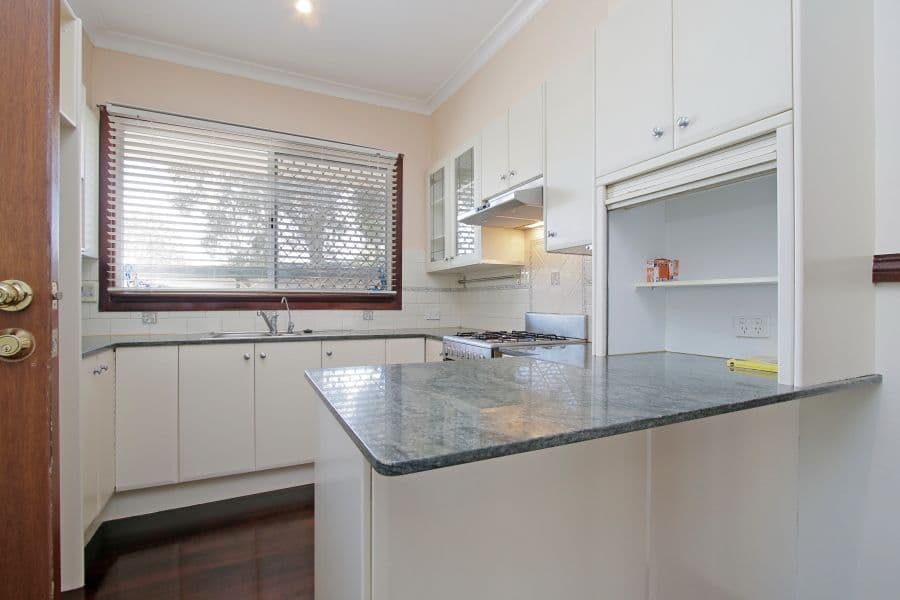 39 Patchett Street, Cloverdale WA 6105, Cloverdale - Thumbnail 4