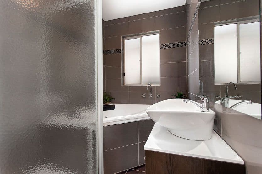 33 Auburn Avenue, NORTHCOTE VIC 3070, Northcote - Thumbnail 4