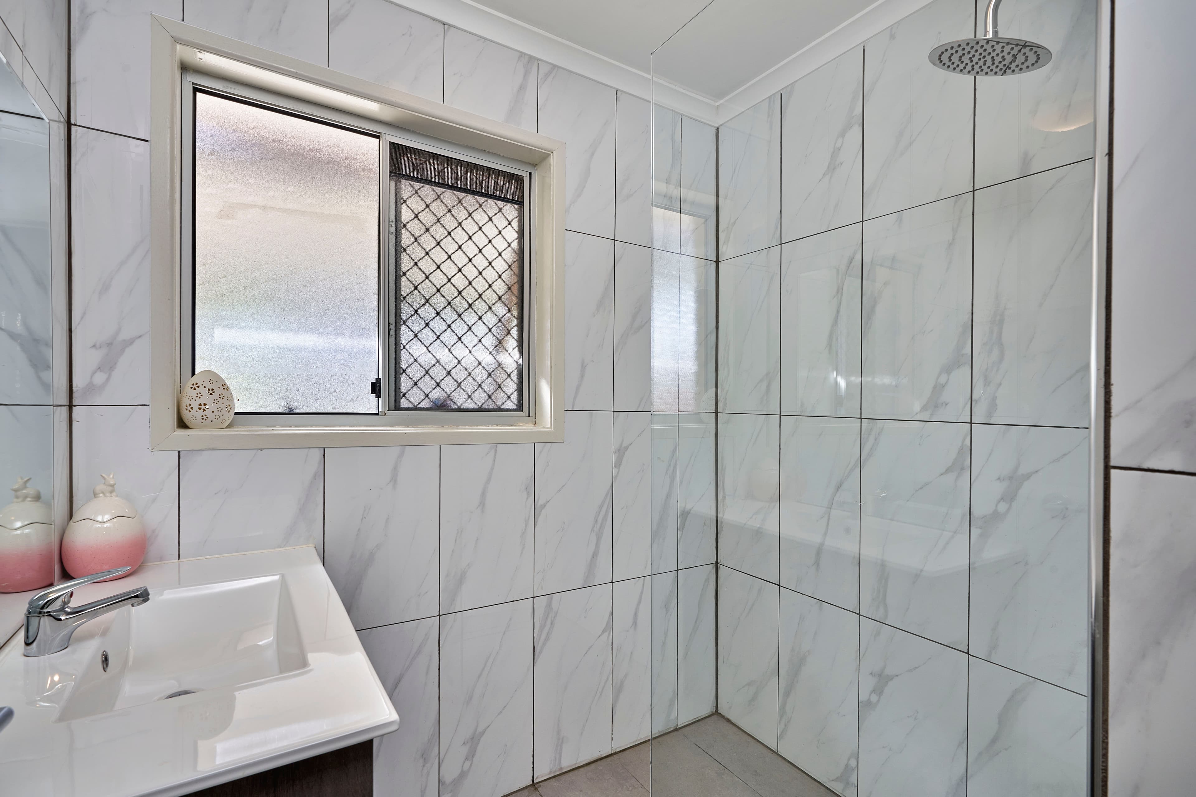 10 Craig Street, Mooroobool QLD 4870, Mooroobool - Thumbnail 5