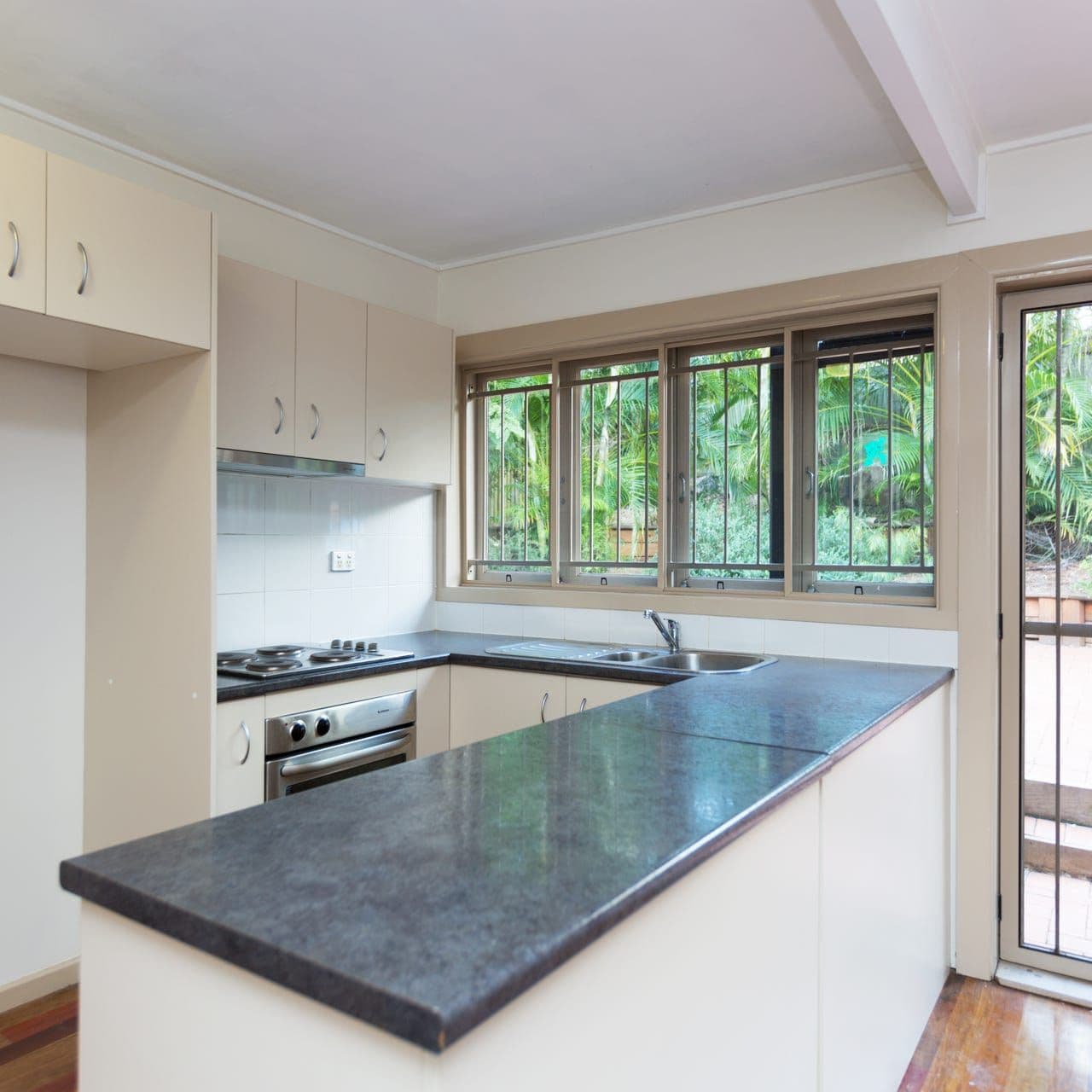 25 Young Street, Milton QLD 4064, Milton - Thumbnail 7