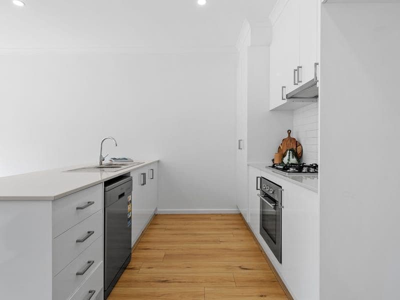 4 Richhaven Place, Epping VIC 3076, Epping - Thumbnail 3