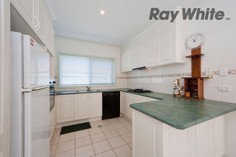 10 Finchley Road, POINT COOK VIC 3030, Point Cook - Thumbnail 2