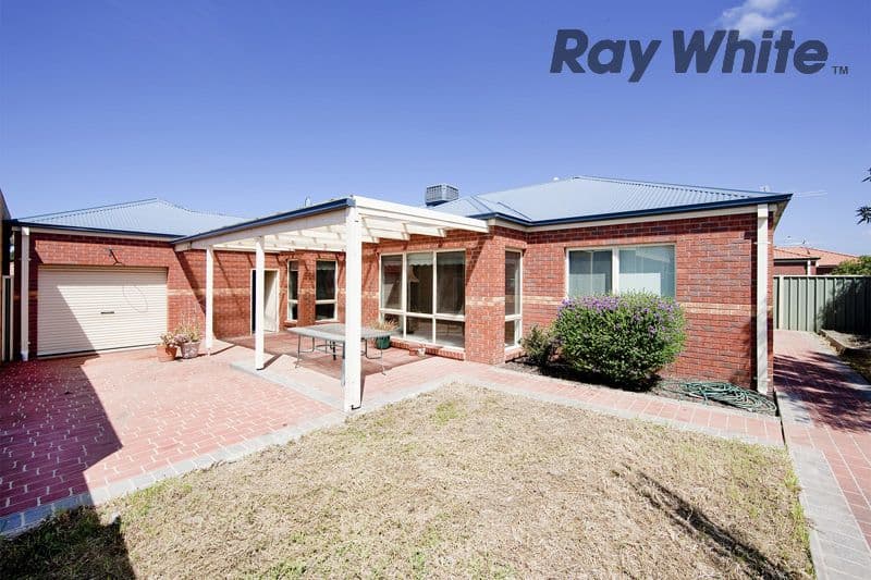10 Finchley Road, POINT COOK VIC 3030, Point Cook - Thumbnail 8