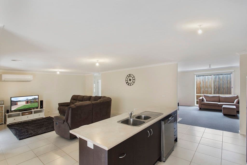 47 Olivia Way, Hastings VIC 3915, Hastings - Thumbnail 4