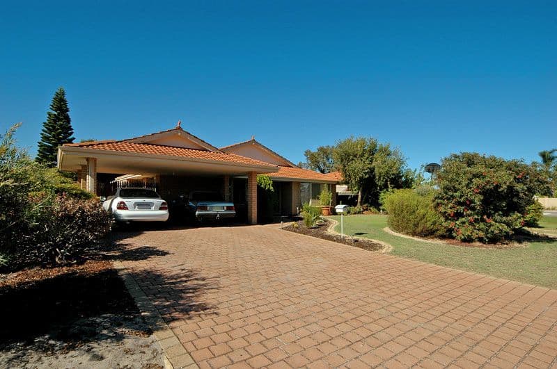 2 Ivythorne Grove, KIARA WA 6054, Kiara - Image 1