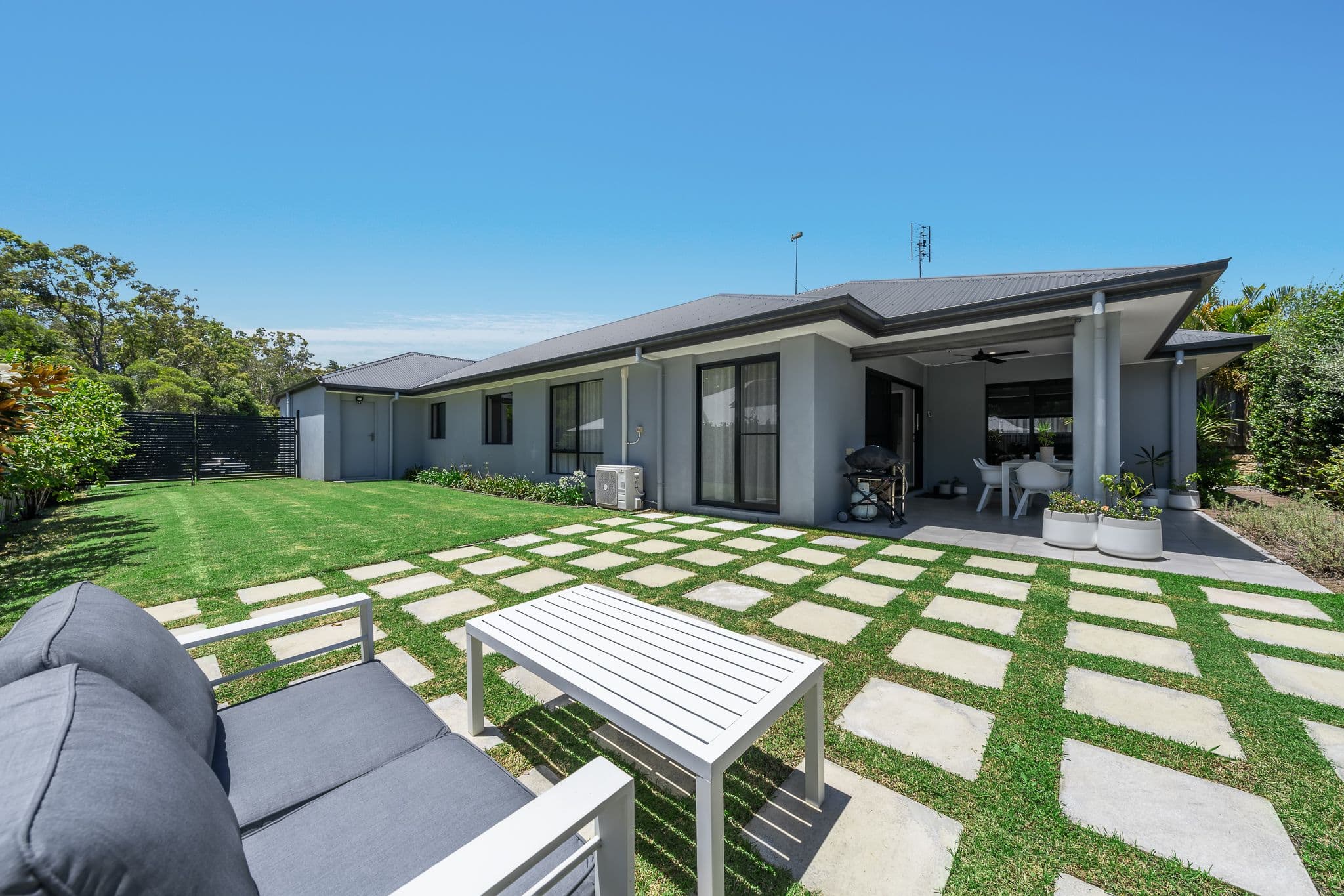 27 Baldwin Crescent, Pimpama QLD 4209, Pimpama - Thumbnail 2