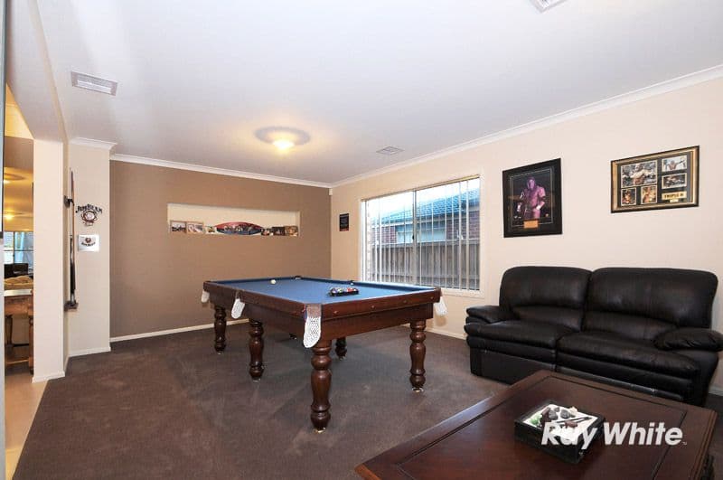 14 Dan Morgan Drive, CRANBOURNE EAST VIC 3977, Cranbourne East - Thumbnail 6