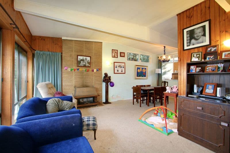 14 Allison Crescent, LILYDALE VIC 3140, Lilydale - Thumbnail 2