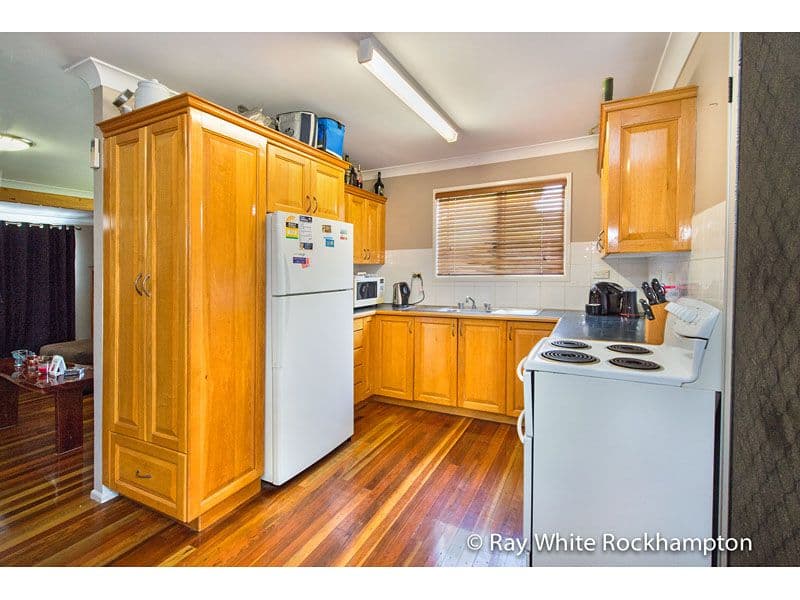 7 Duffy Street, Kawana QLD 4701, Kawana - Thumbnail 5