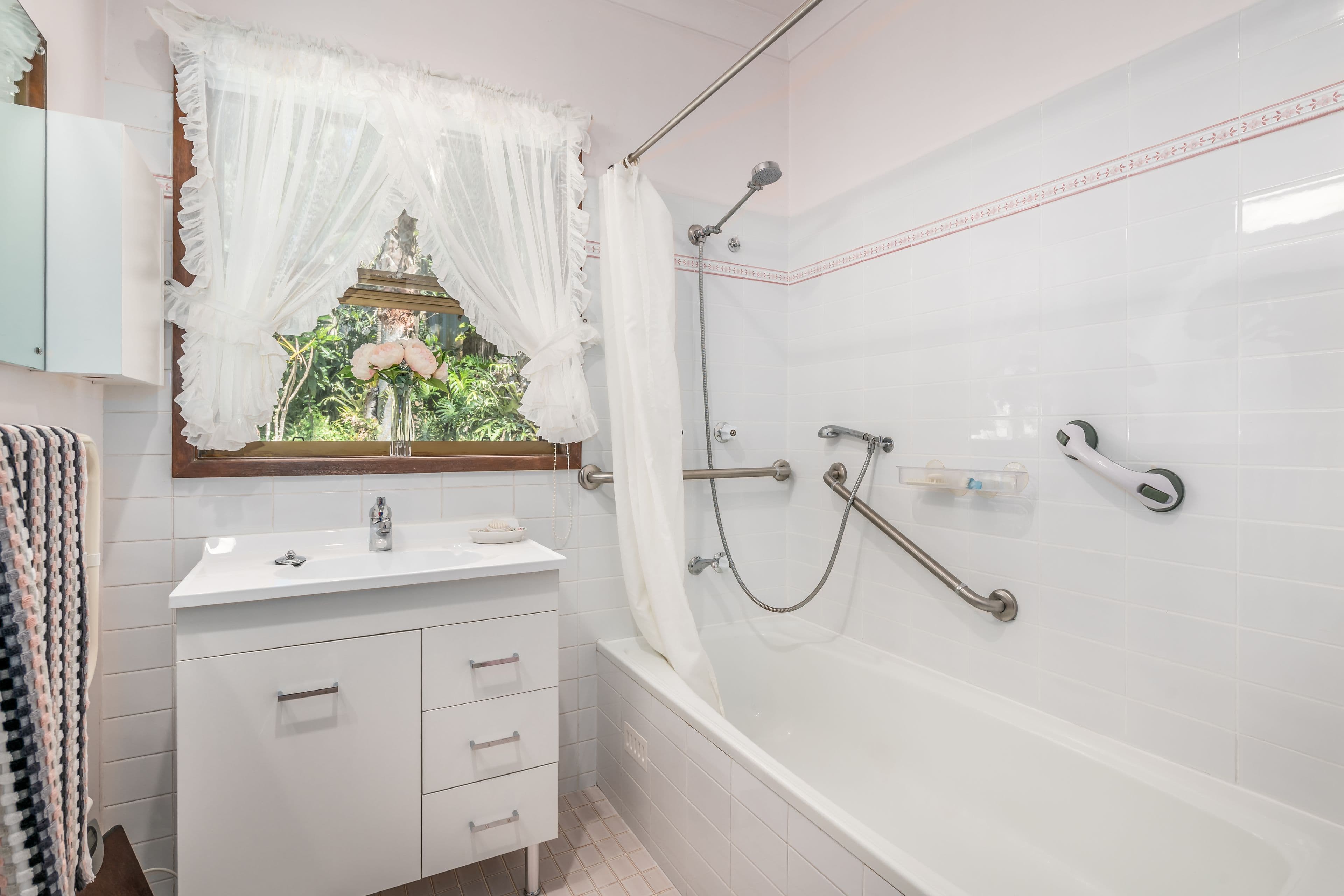 1134 East Seaham Road, Clarence Town - Thumbnail 8