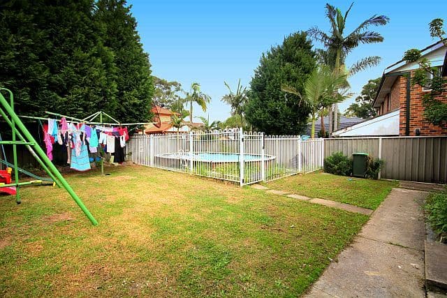 89 Rex Road, GEORGES HALL NSW 2198, Georges Hall - Thumbnail 8