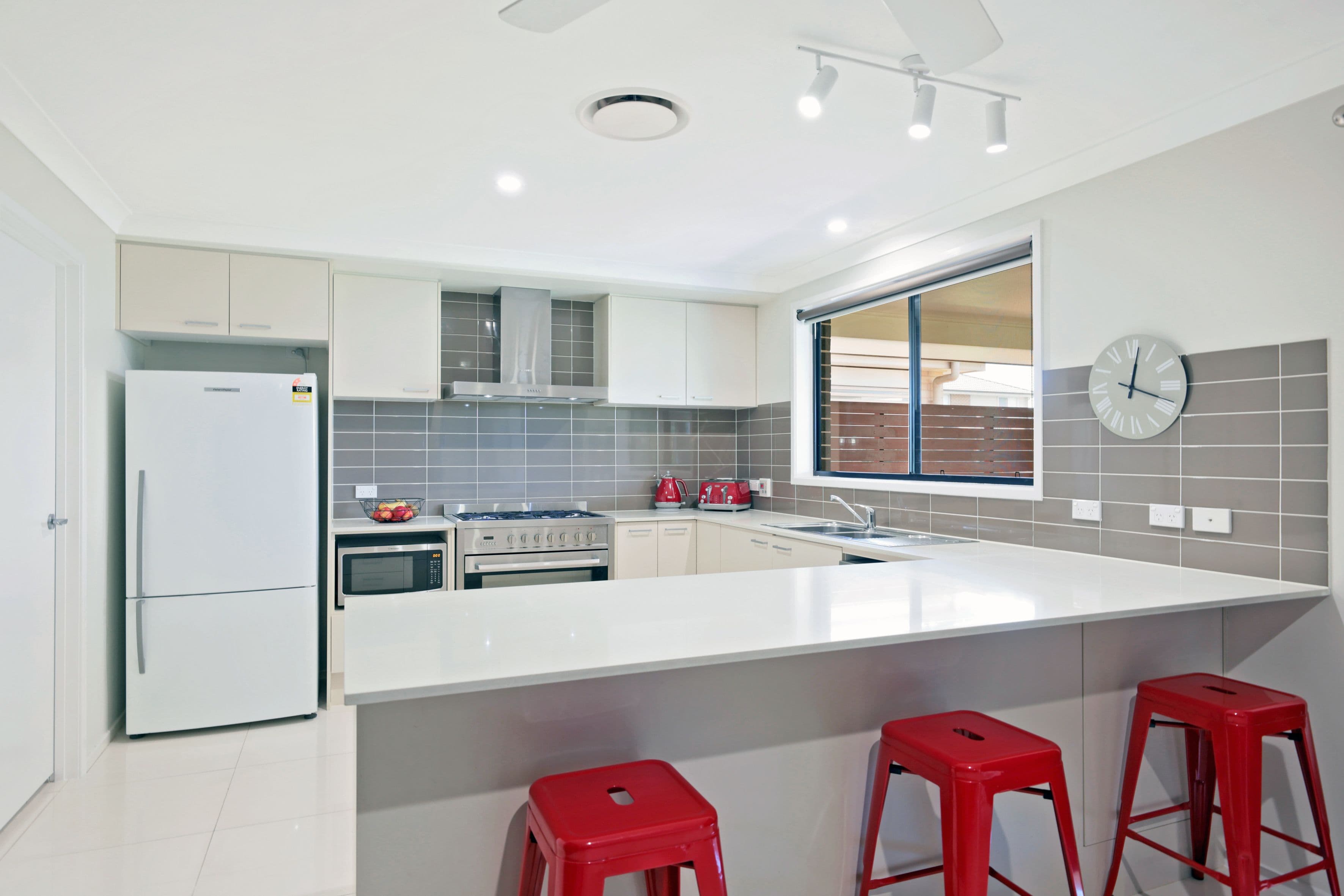 18 Water Gum Drive, JORDAN SPRINGS NSW 2747, Jordan Springs - Thumbnail 2