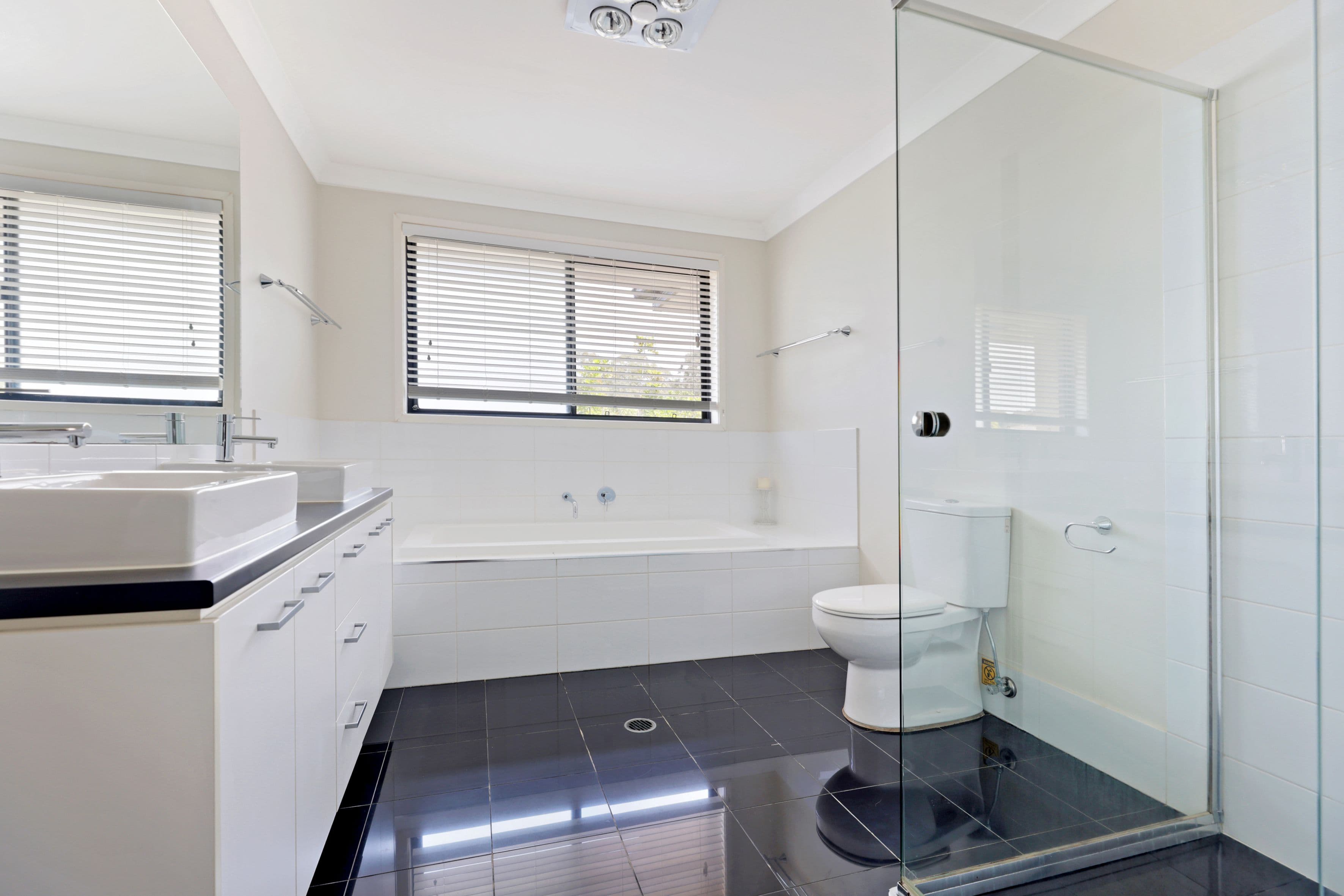 18 Water Gum Drive, JORDAN SPRINGS NSW 2747, Jordan Springs - Thumbnail 4