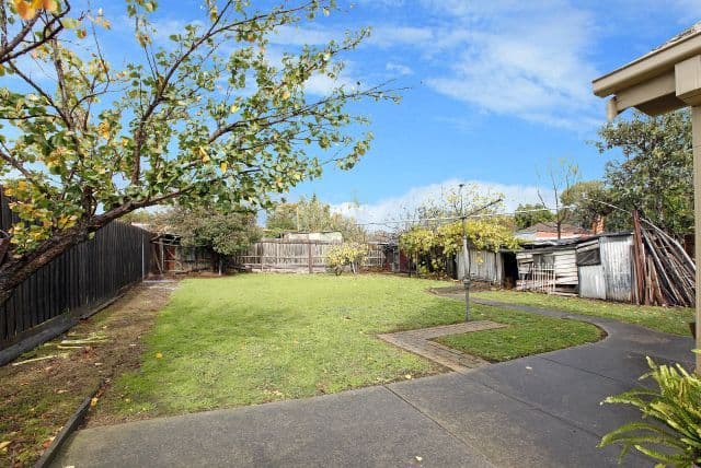 15 Malcolm Street, Preston VIC 3072, Preston - Thumbnail 7