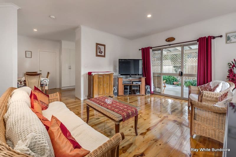 76 Cheadle Crescent, BUNDOORA VIC 3083, Bundoora - Thumbnail 8