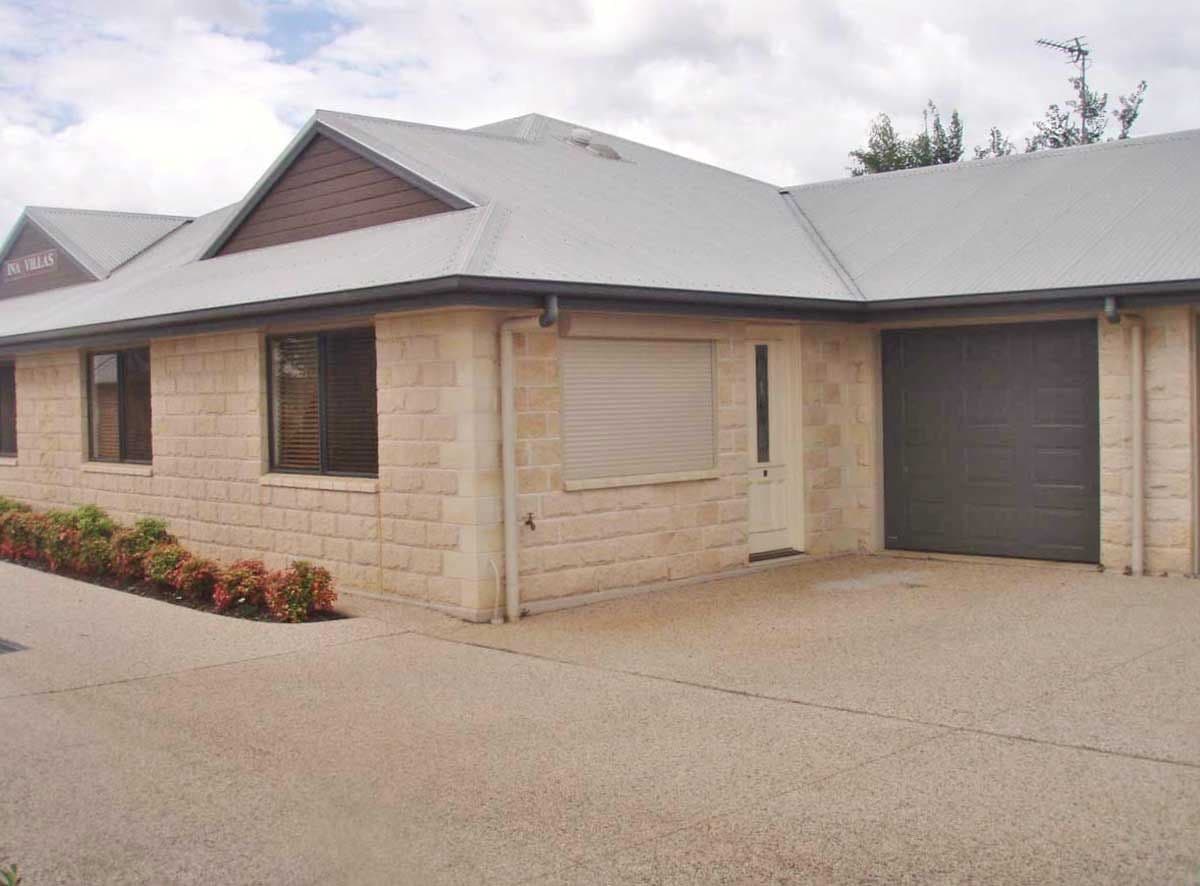 Ina Villas Unit 4/14 Uniplaza Court, KEARNEYS SPRING QLD 4350, Kearneys Spring - Image 1