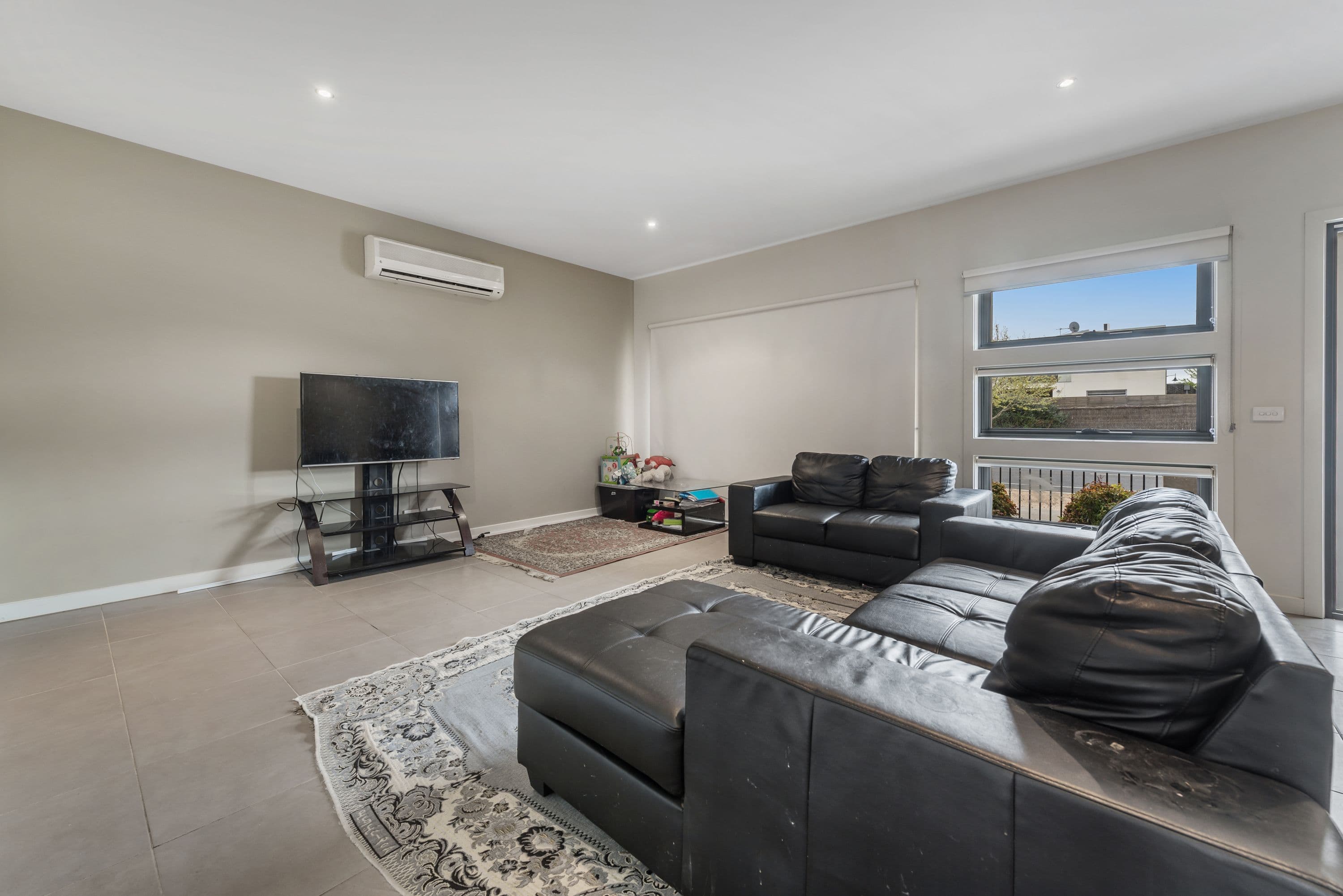 56 Commercial Road, Caroline Springs VIC 3023, Caroline Springs - Thumbnail 2