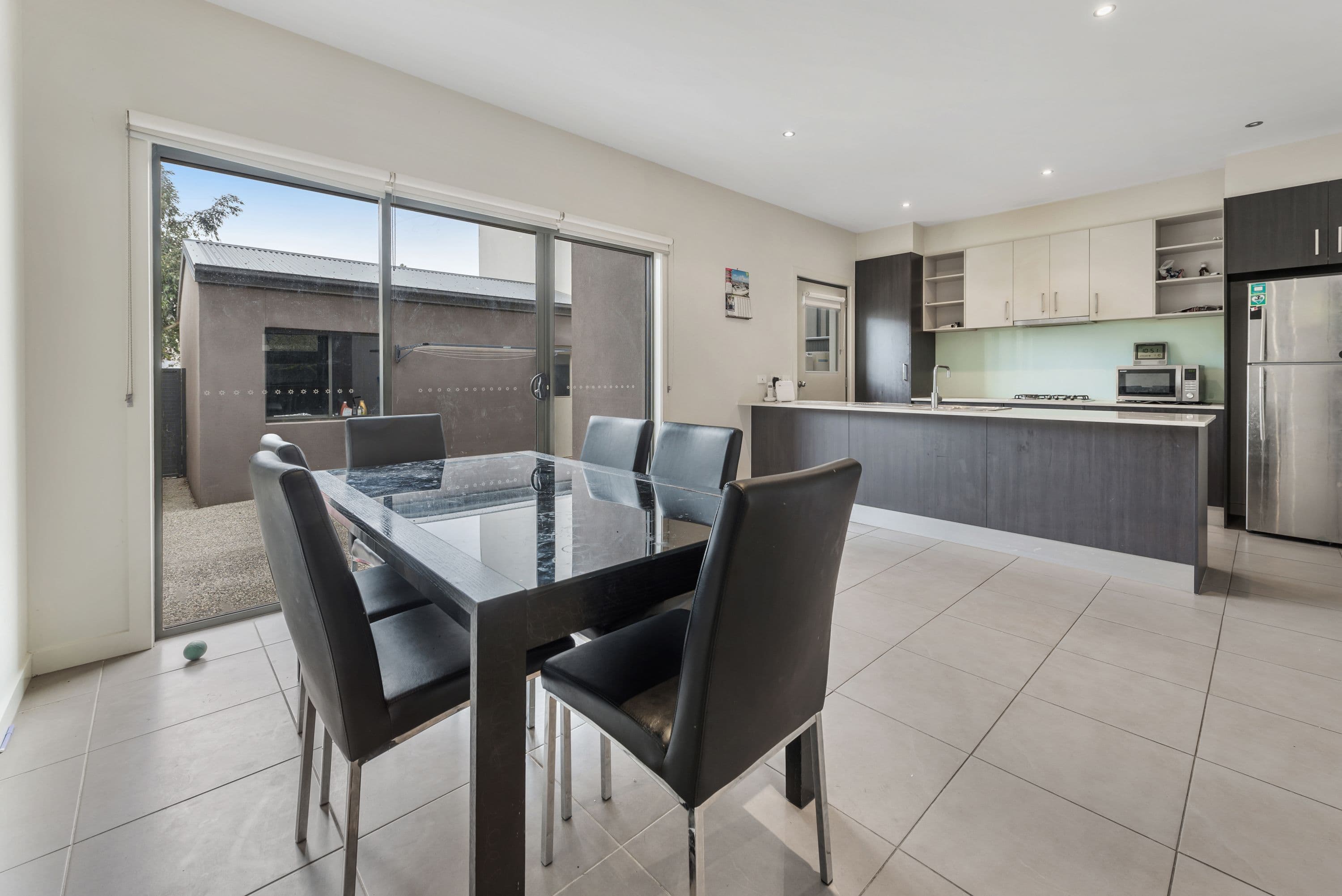 56 Commercial Road, Caroline Springs VIC 3023, Caroline Springs - Thumbnail 5