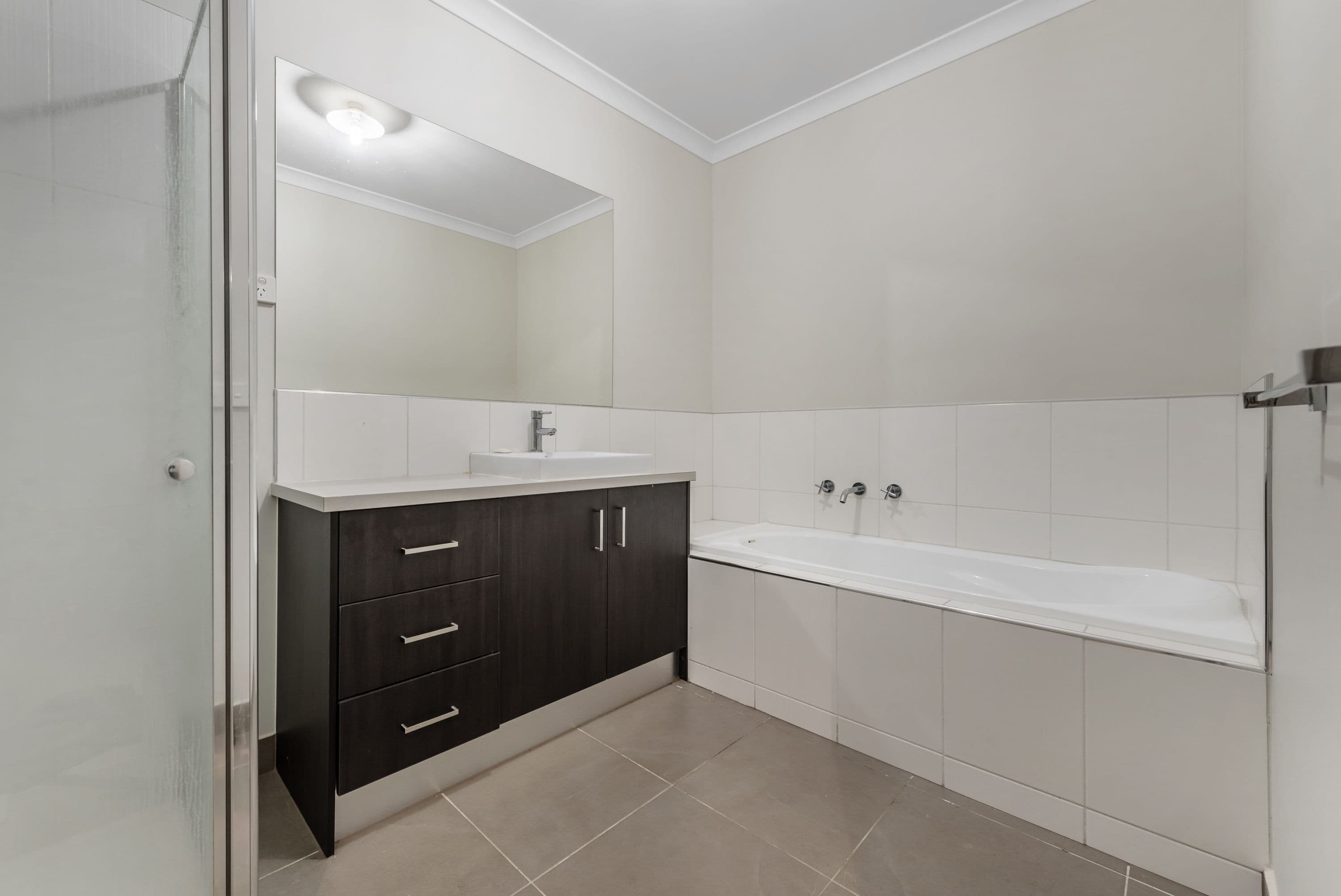 56 Commercial Road, Caroline Springs VIC 3023, Caroline Springs - Thumbnail 7