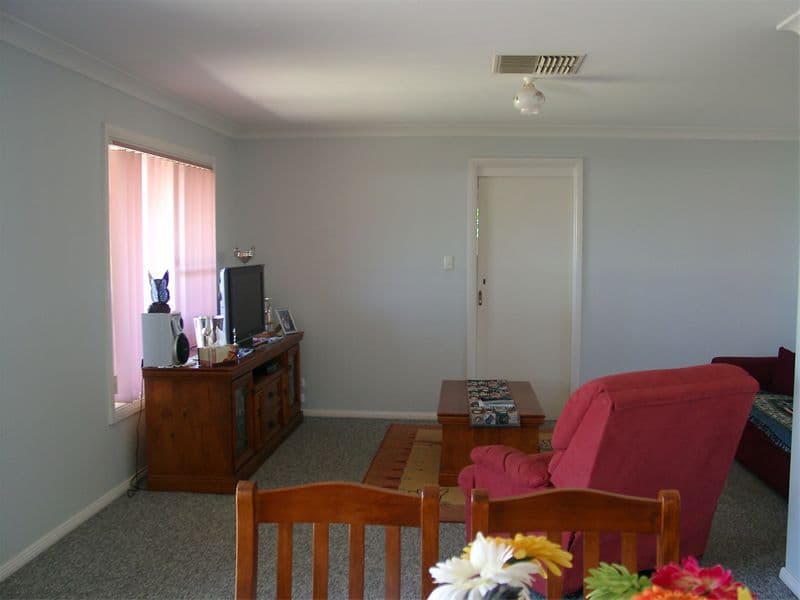 25  Flinders Street, PARKES NSW 2870, Parkes - Thumbnail 3