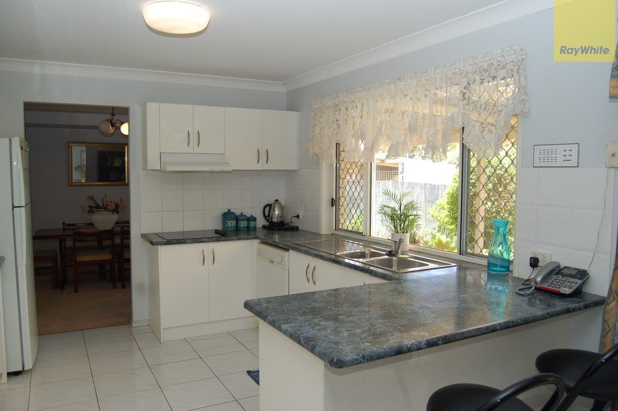 5 Carnation Crescent, Calamvale QLD 4116, Calamvale - Thumbnail 8