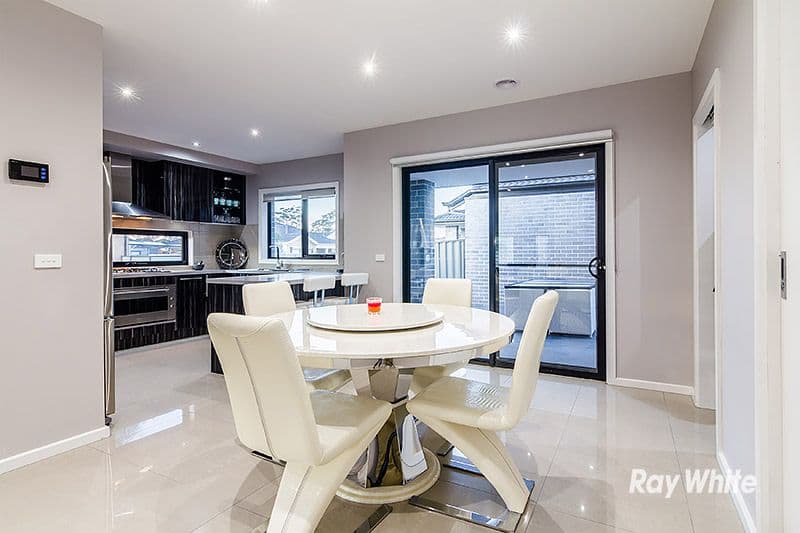 28 Elliott Parade, Lynbrook VIC 3975, Lynbrook - Thumbnail 3
