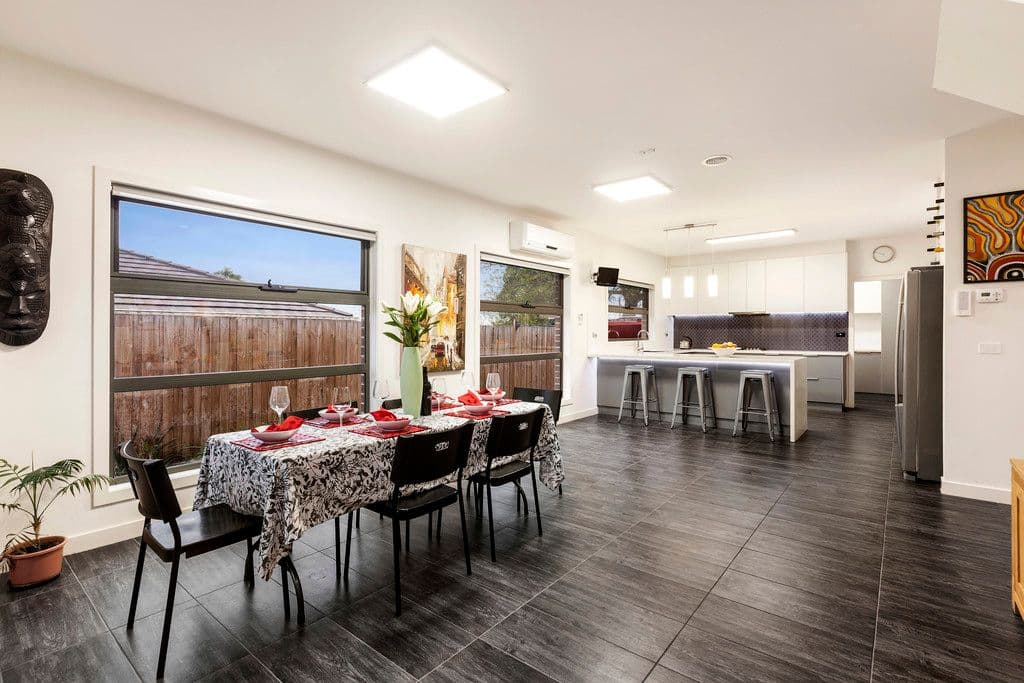 8 Beckett Street, Chadstone VIC 3148, Chadstone - Thumbnail 3