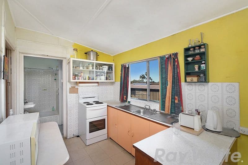119 Wallarah Road, Gorokan - Thumbnail 3