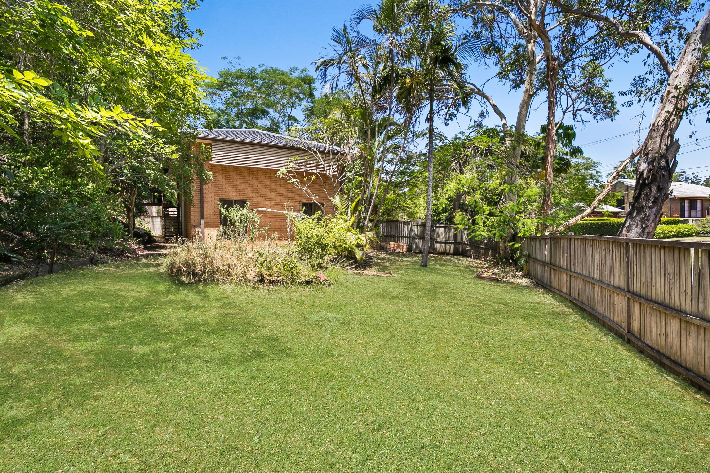 19 Tucker Street, Chapel Hill QLD 4069, Chapel Hill - Thumbnail 2