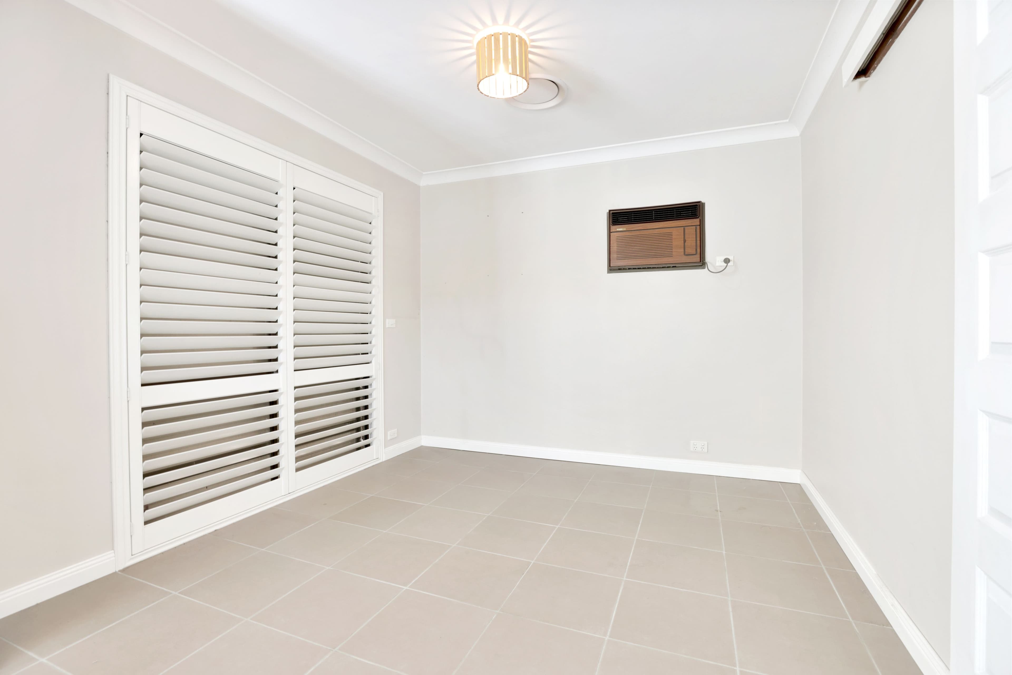 46 Camden Street, Newtown, Newtown - Thumbnail 3