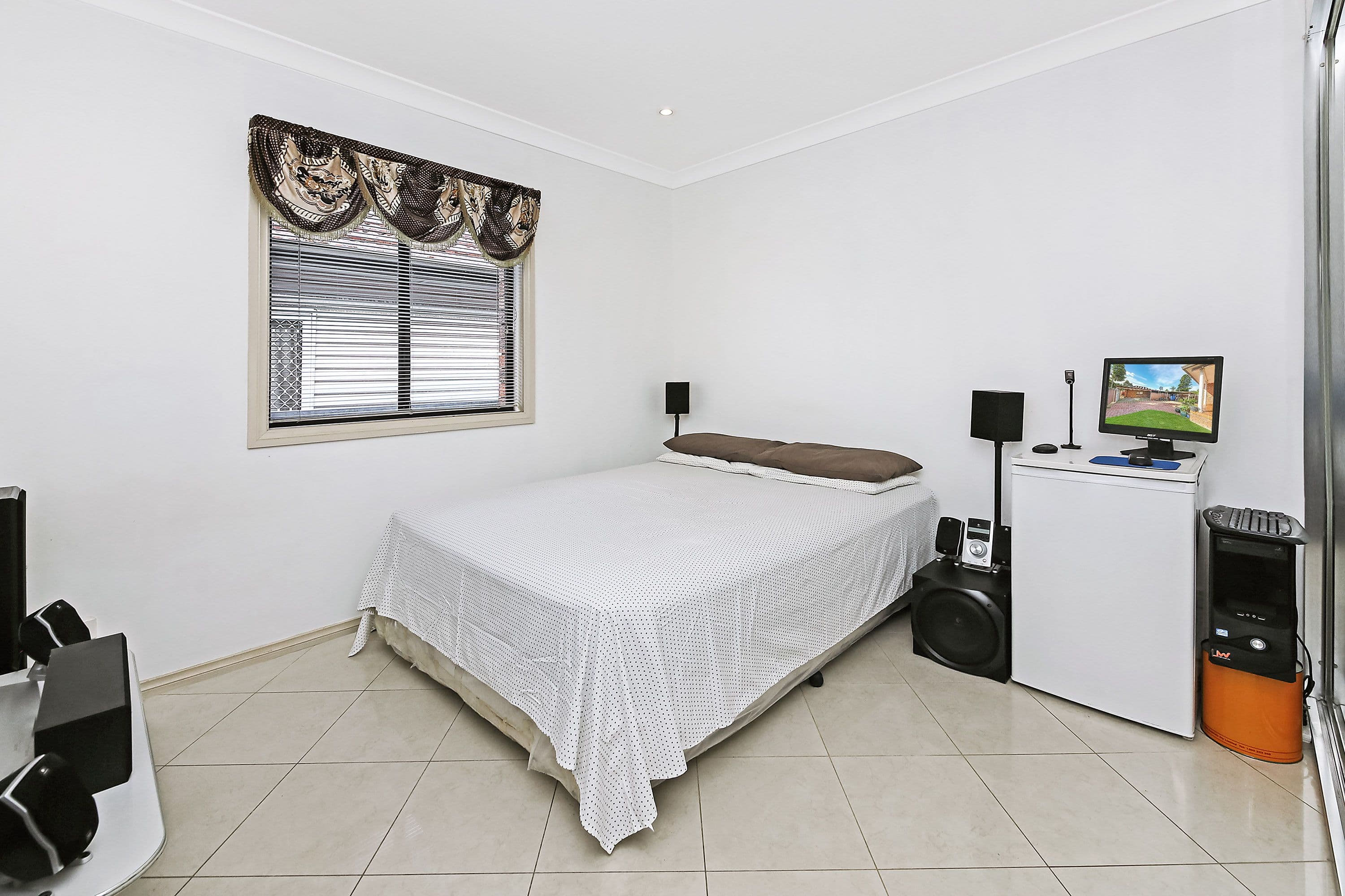 35 Calidore Street, Bankstown - Thumbnail 6