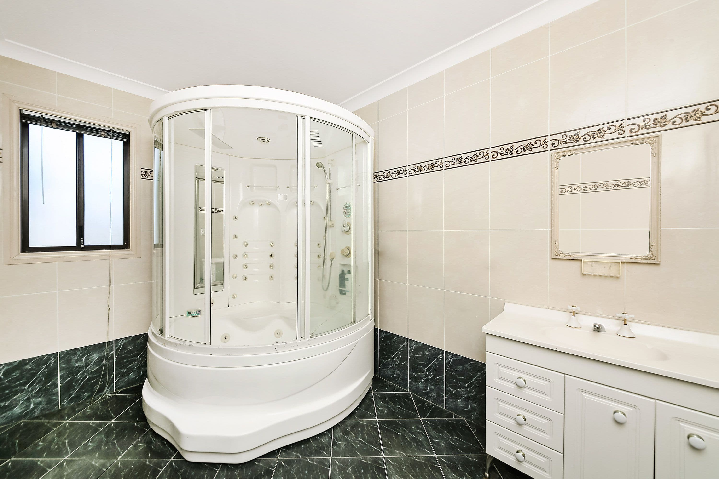 35 Calidore Street, Bankstown - Thumbnail 7