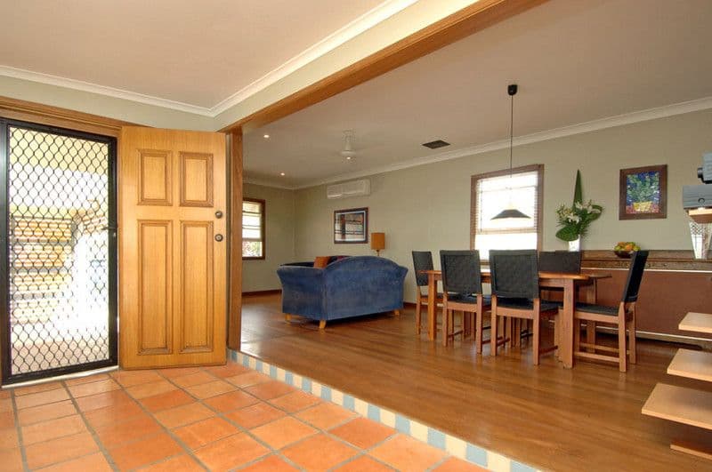 23 Sportsman Avenue, MERMAID BEACH QLD 4218, Mermaid Beach - Thumbnail 7